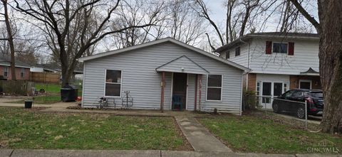 Photo of 117 Ohio Avenue, Trenton, OH 45067 (MLS # 1871851)