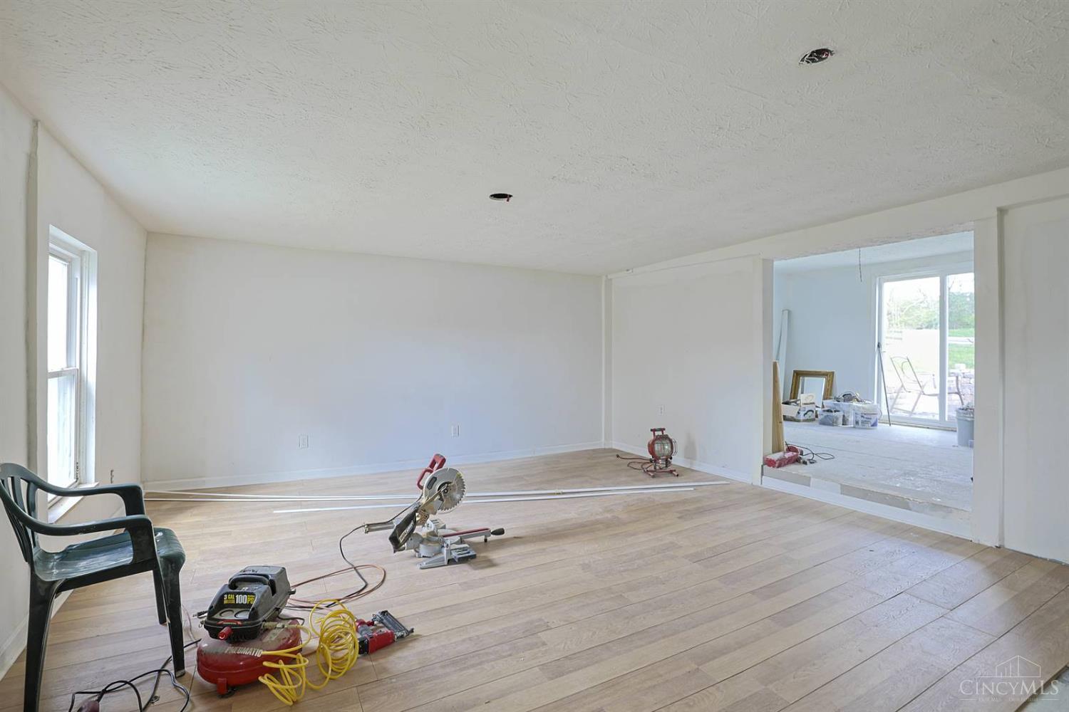 410 N Mechanic Street