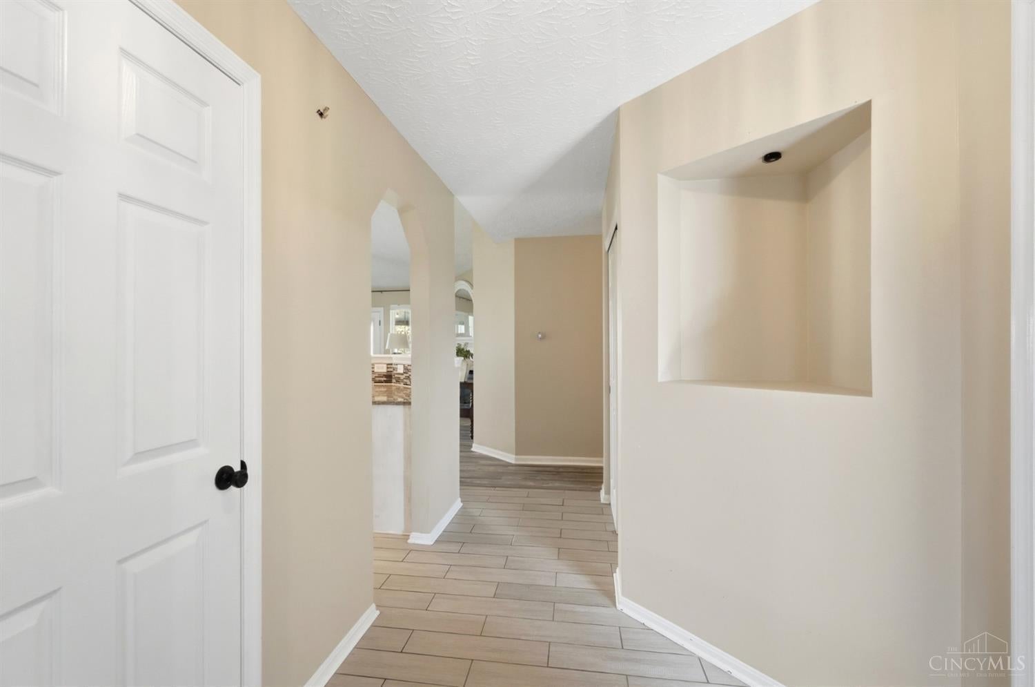 196 Rollingwood Drive