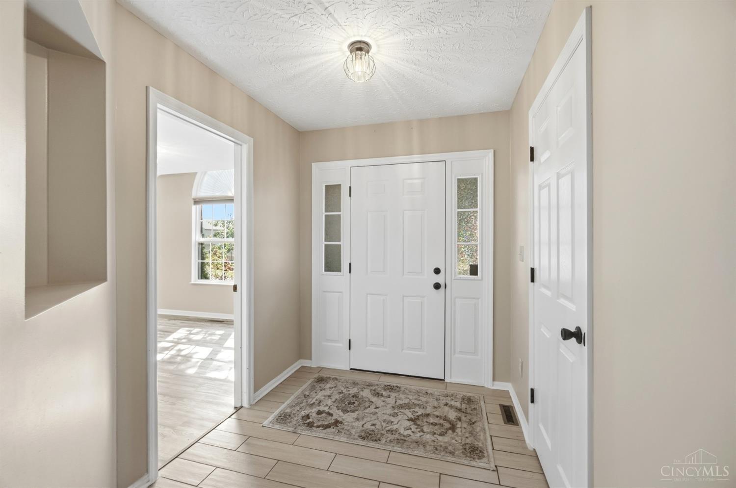 196 Rollingwood Drive