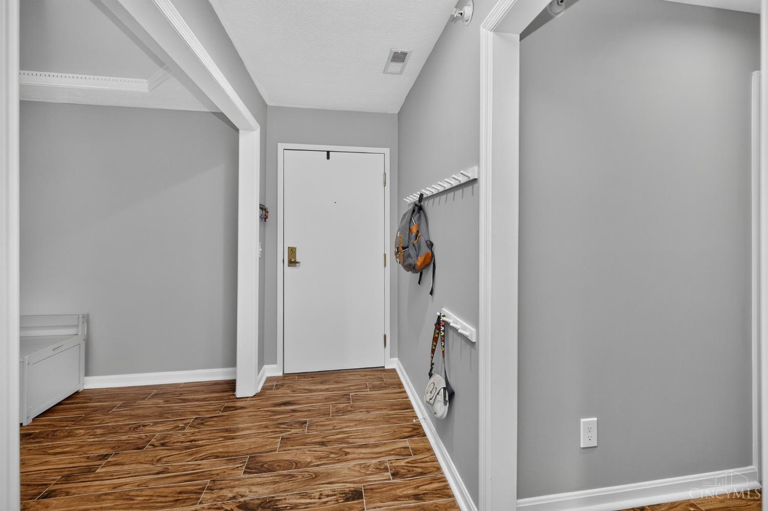 4350 Regency Ridge Court 304