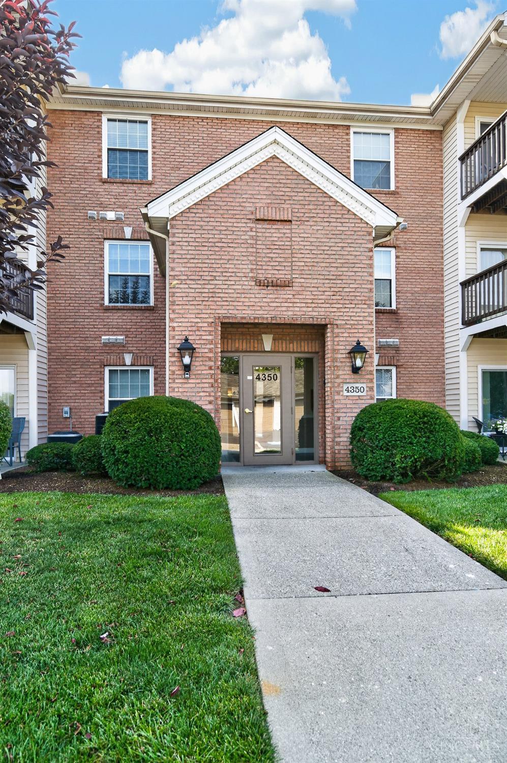 4350 Regency Ridge Court 304
