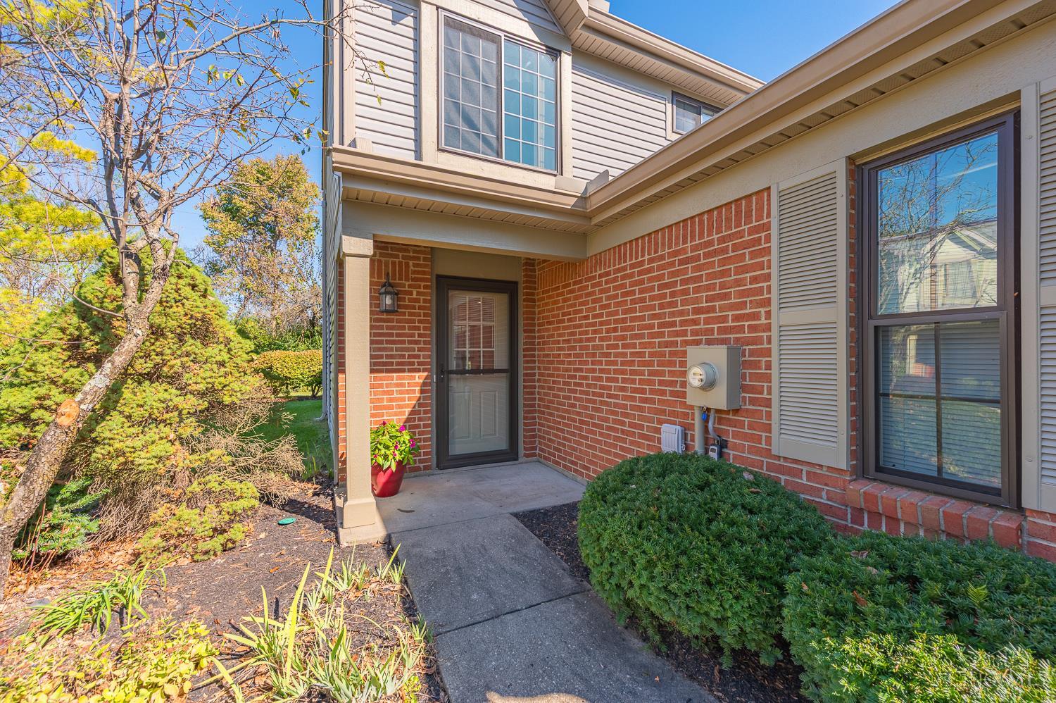 2884 Chaise Lane