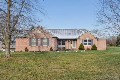 Photo of 2226 Sharon View Court, Turtle Creek Township, OH 45036 (MLS # 1864827)