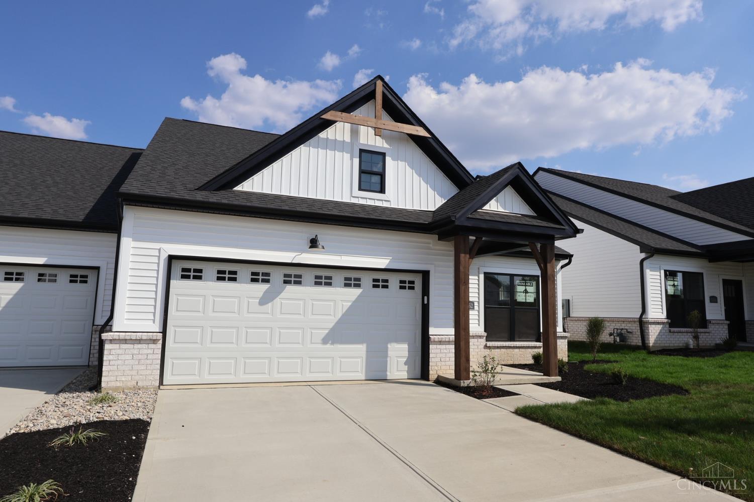 5552 Birch Court 9755