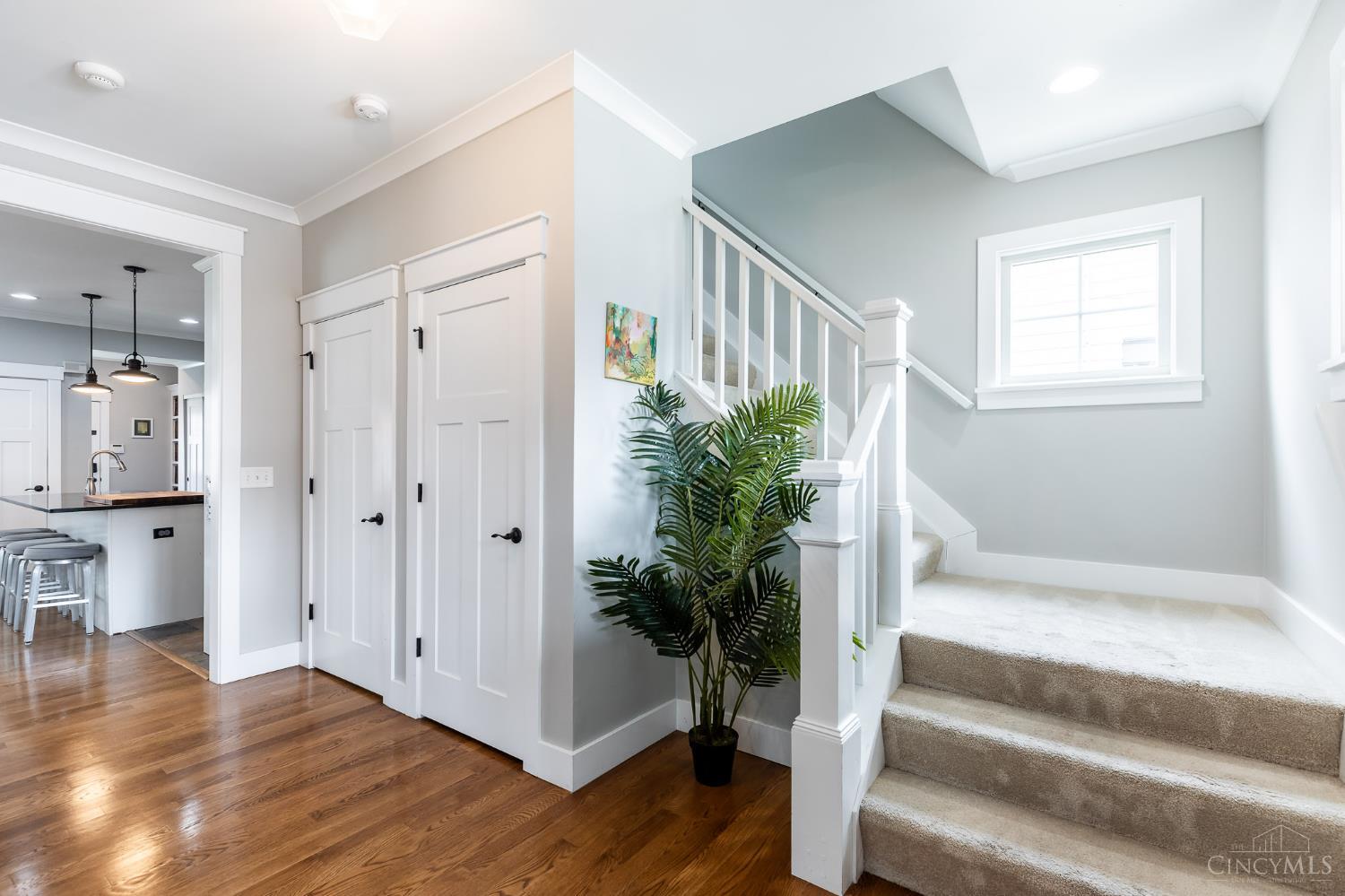 3548 Saybrook Avenue