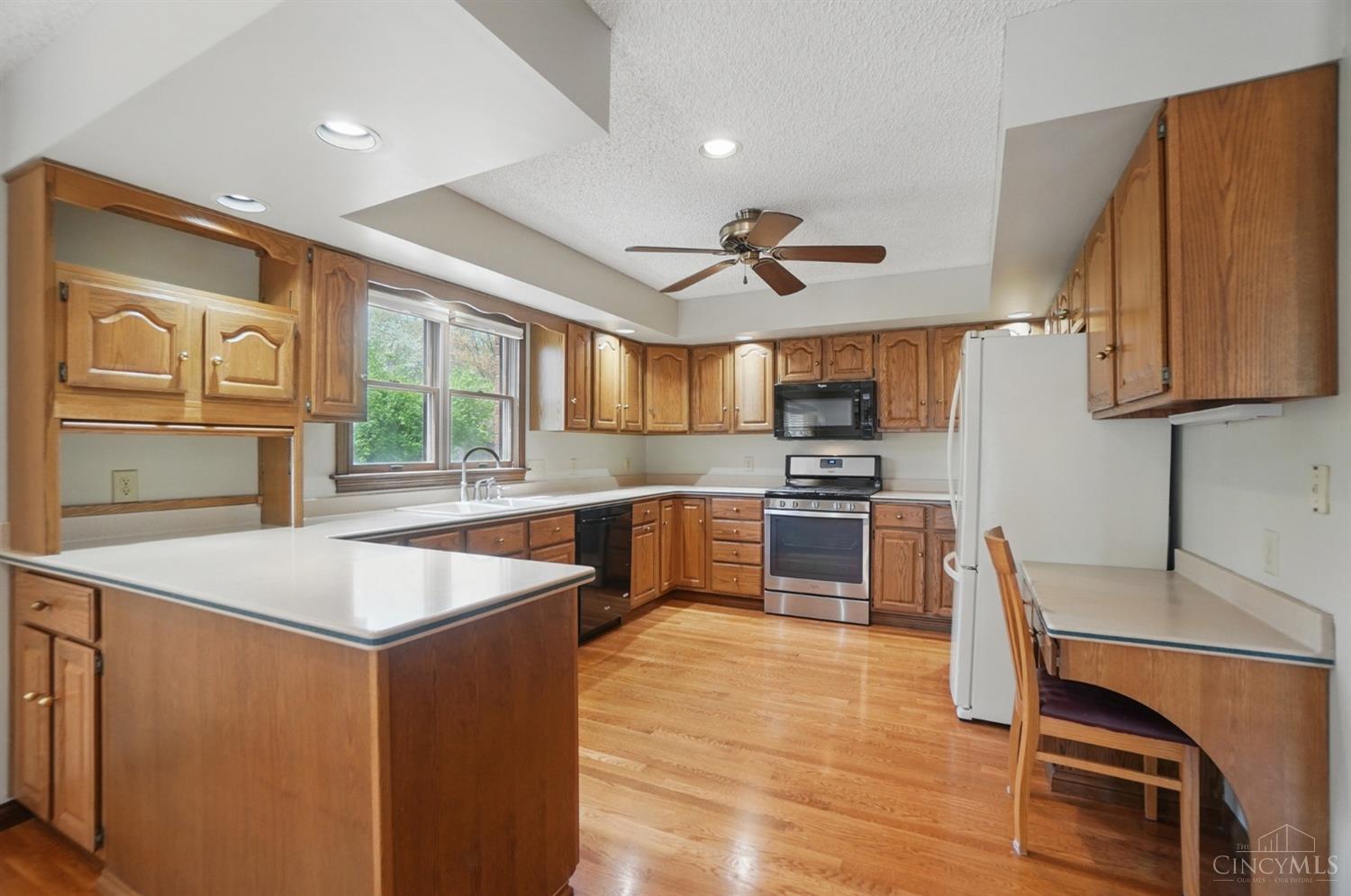 4169 Miamitrail Lane, Colerain Twp, Ohio image 10