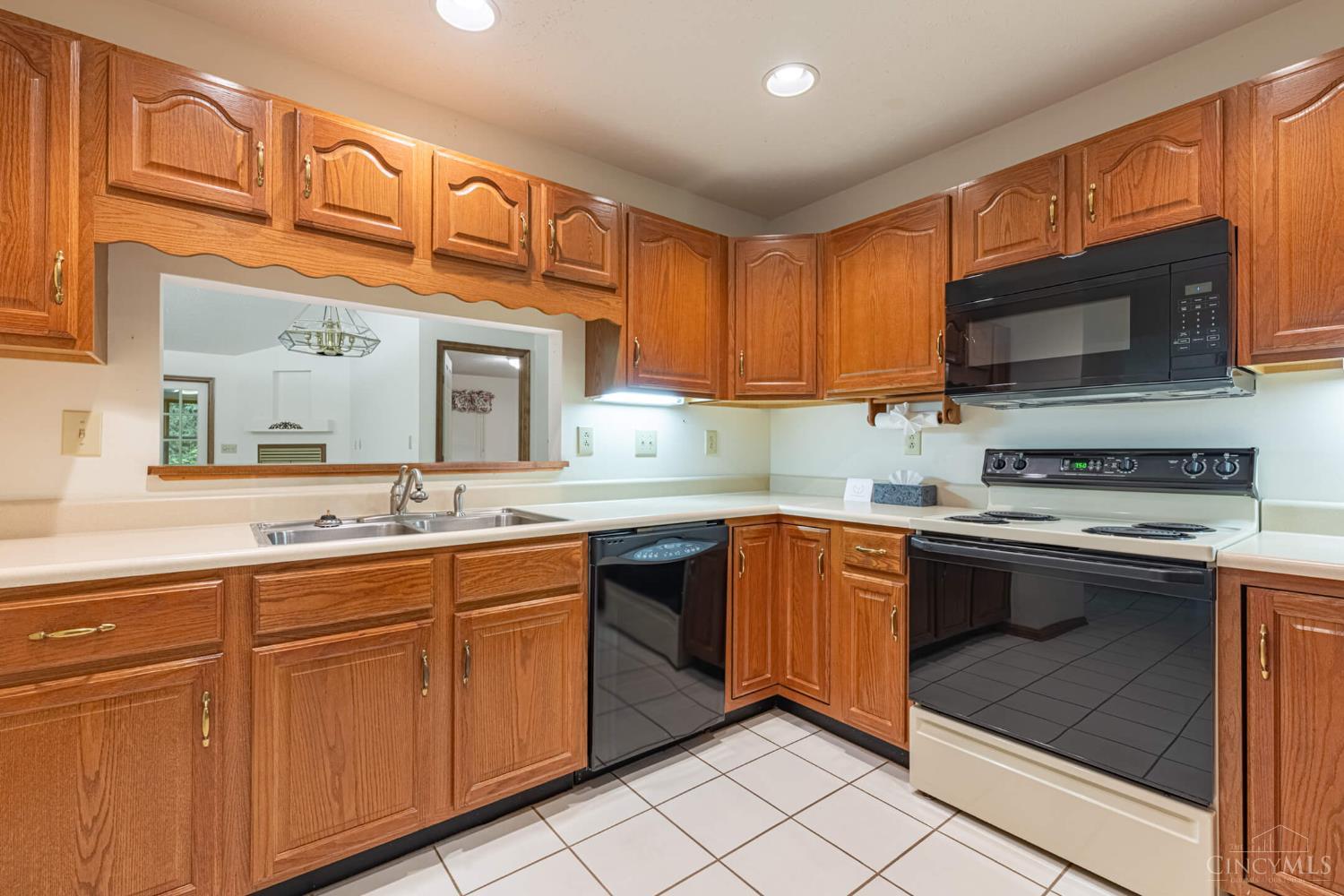 19 Hathaway Commons Drive