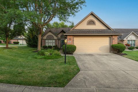 Homes For Sale - 19 Hathaway Commons Drive<br/> Lebanon, OH 45036