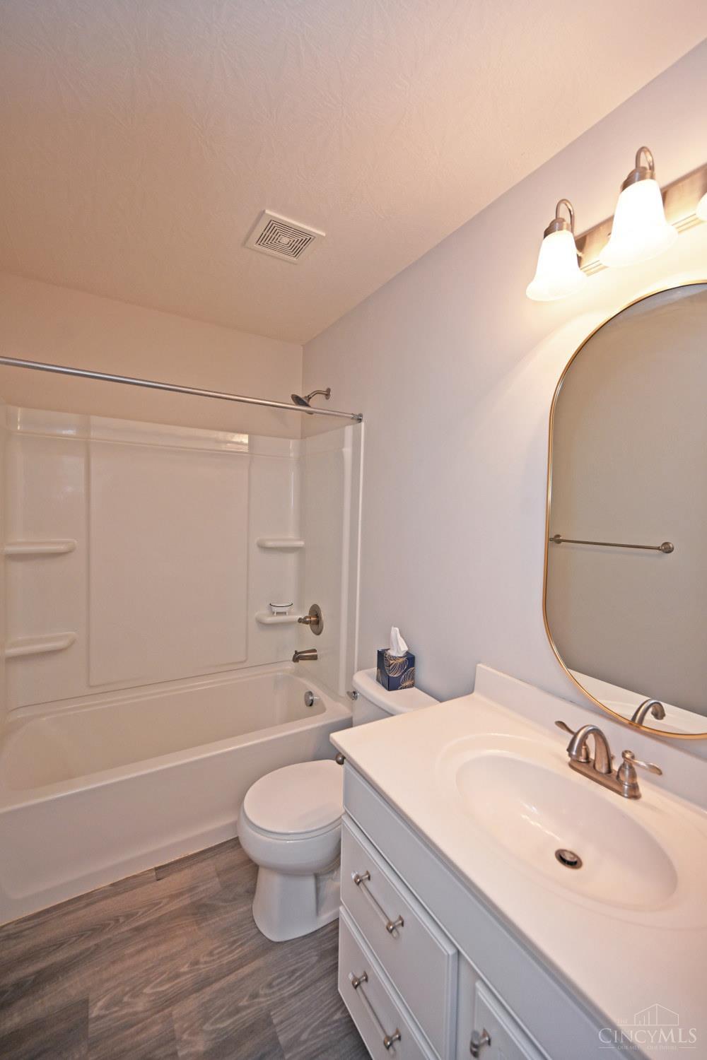 4197 Black Bear Drive, Lebanon, Ohio image 31
