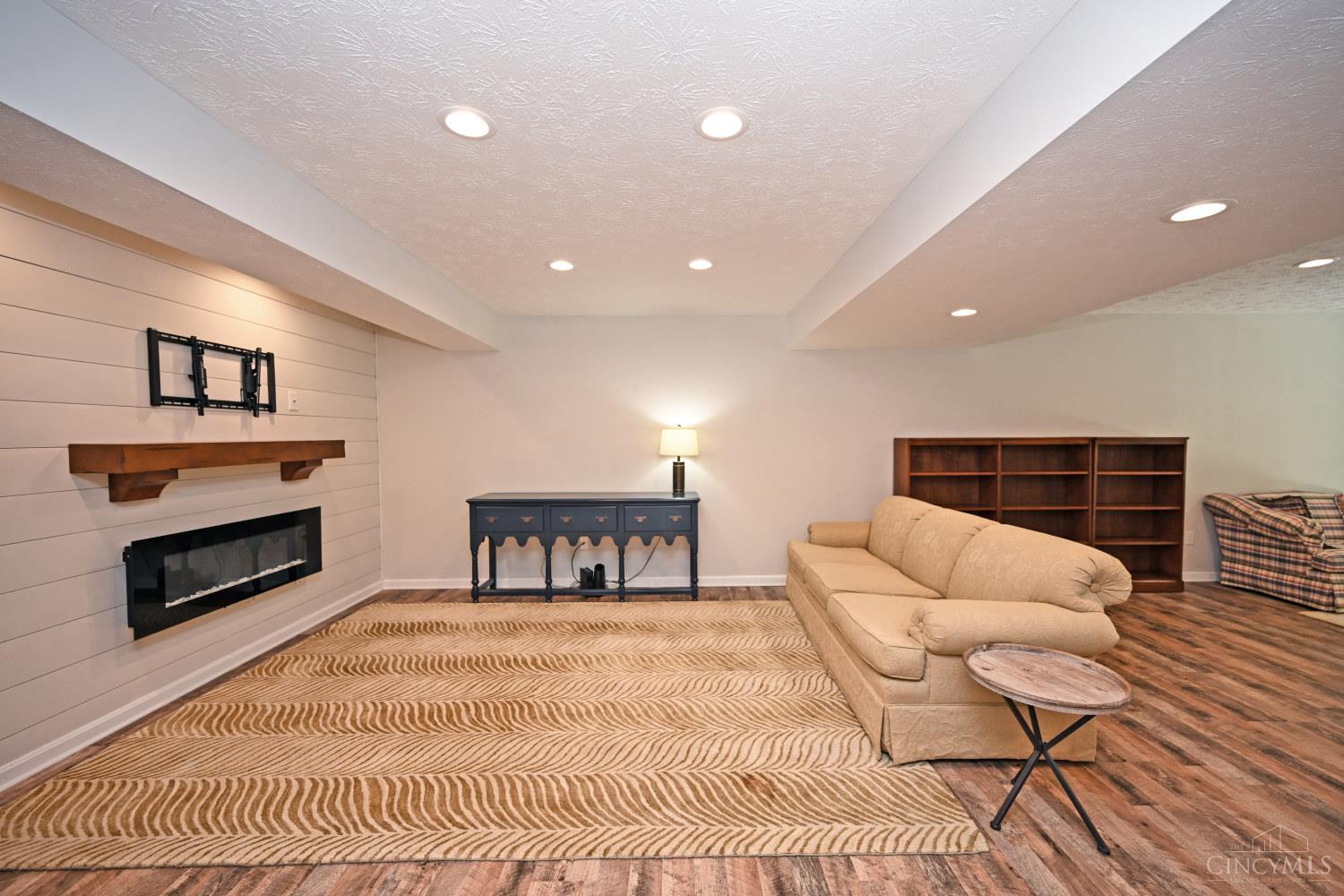 4197 Black Bear Drive, Lebanon, Ohio image 33