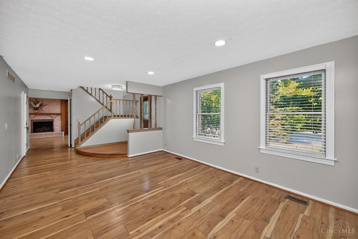 7532 Cinnamon Woods Drive