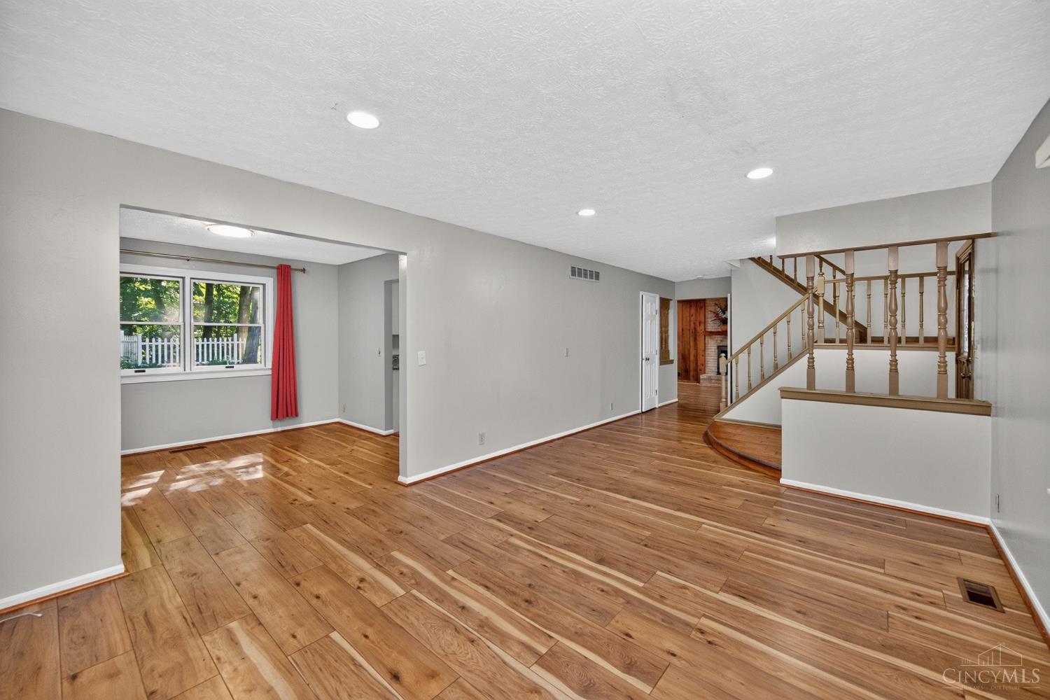 7532 Cinnamon Woods Drive