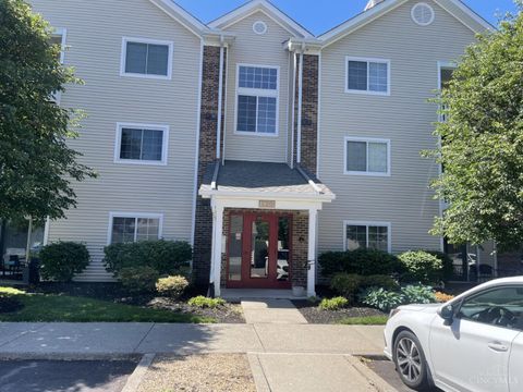Photo of 120 Carrington Lane #312, Loveland, OH 45140 (MLS # 1878381)