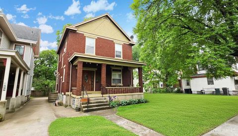 Photo of 765 McMakin Avenue, Cincinnati, OH 45232 (MLS # 1876647)