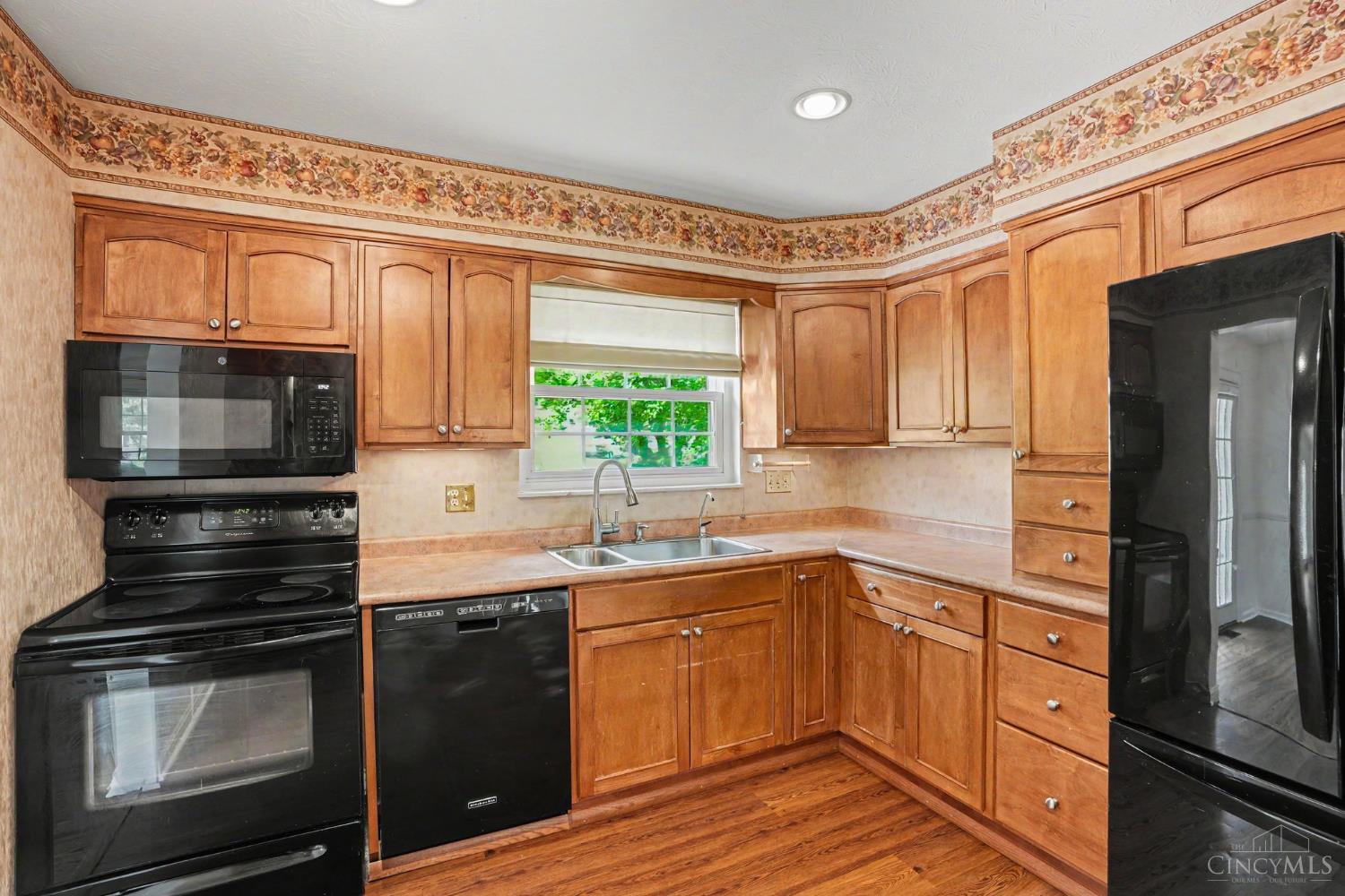 4483 Woodtrail Lane