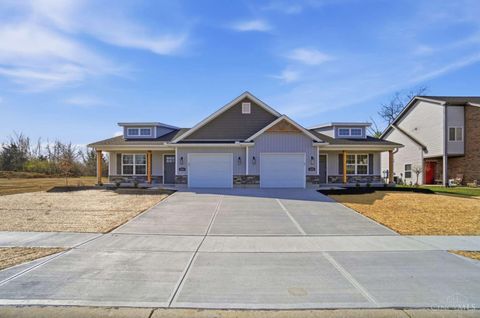 Photo of 2062 Pine Forest Drive, Miamisburg, OH 45342 (MLS # 1870381)