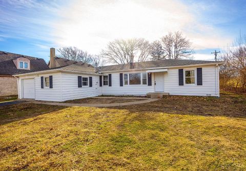 Photo of 4524 Manchester Road, Middletown, OH 45042 (MLS # 1864801)