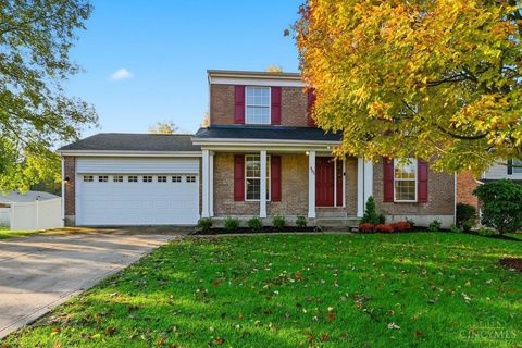 Photo of 405 Lawndale Court, Lebanon, OH 45036 (MLS # 1864064)