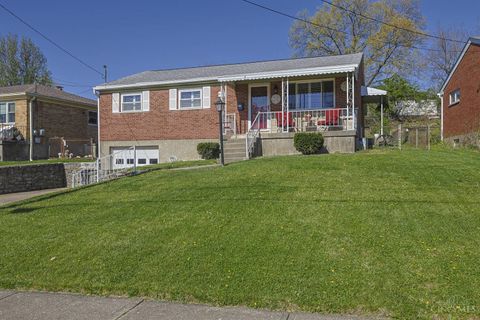 Photo of 607 Libbejo Drive, Cincinnati, OH 45238 (MLS # 1874308)