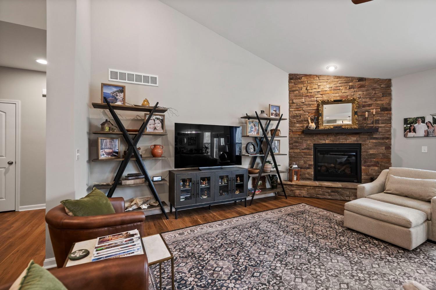 477 Auburn Grove Drive, South Lebanon, Ohio image 4