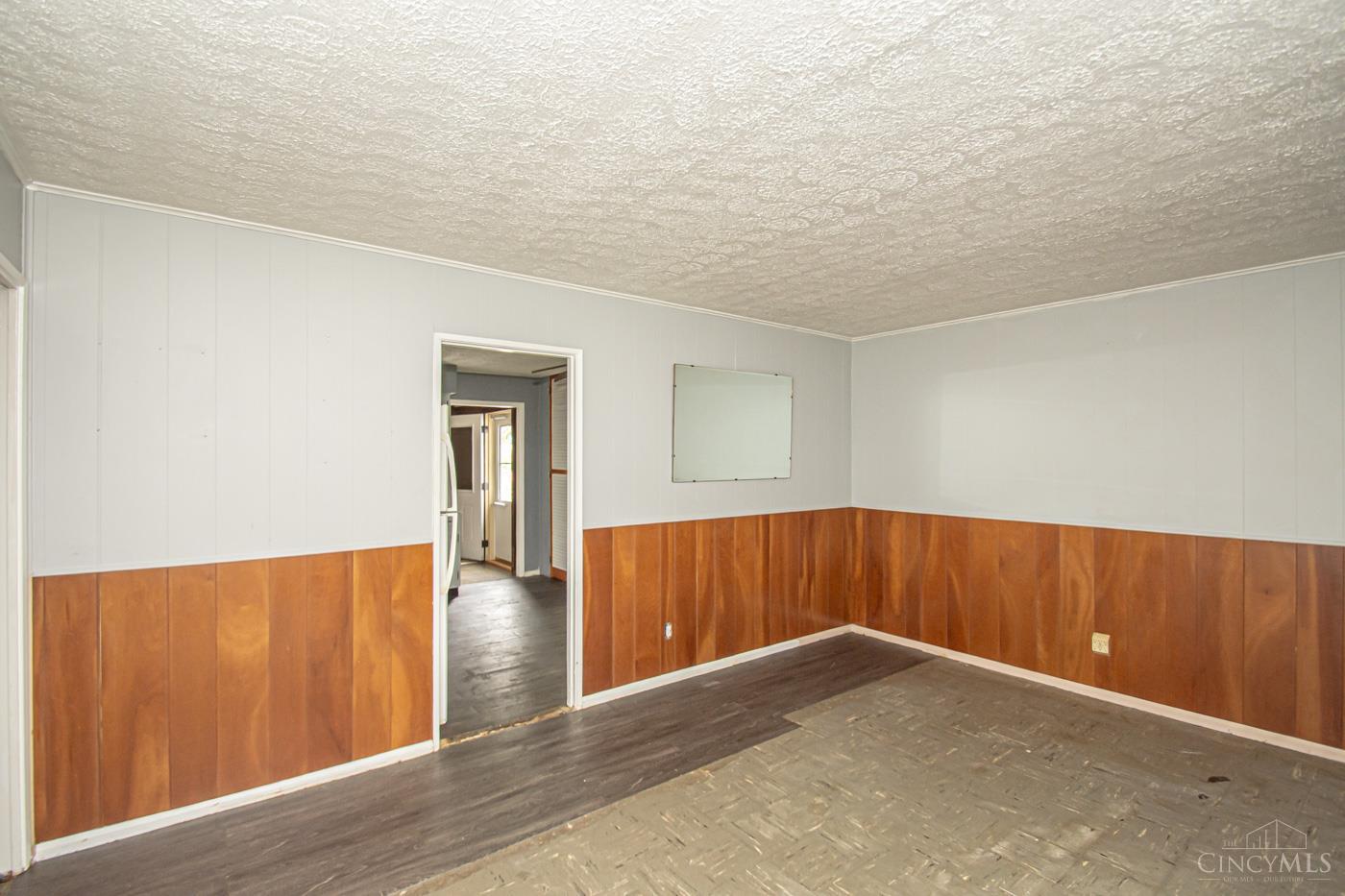 800 Richardson Drive, Middletown, Ohio image 11