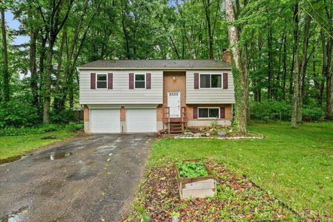 Photo of 3982 Wilma Court, Union Township, OH 45245 (MLS # 1880256)