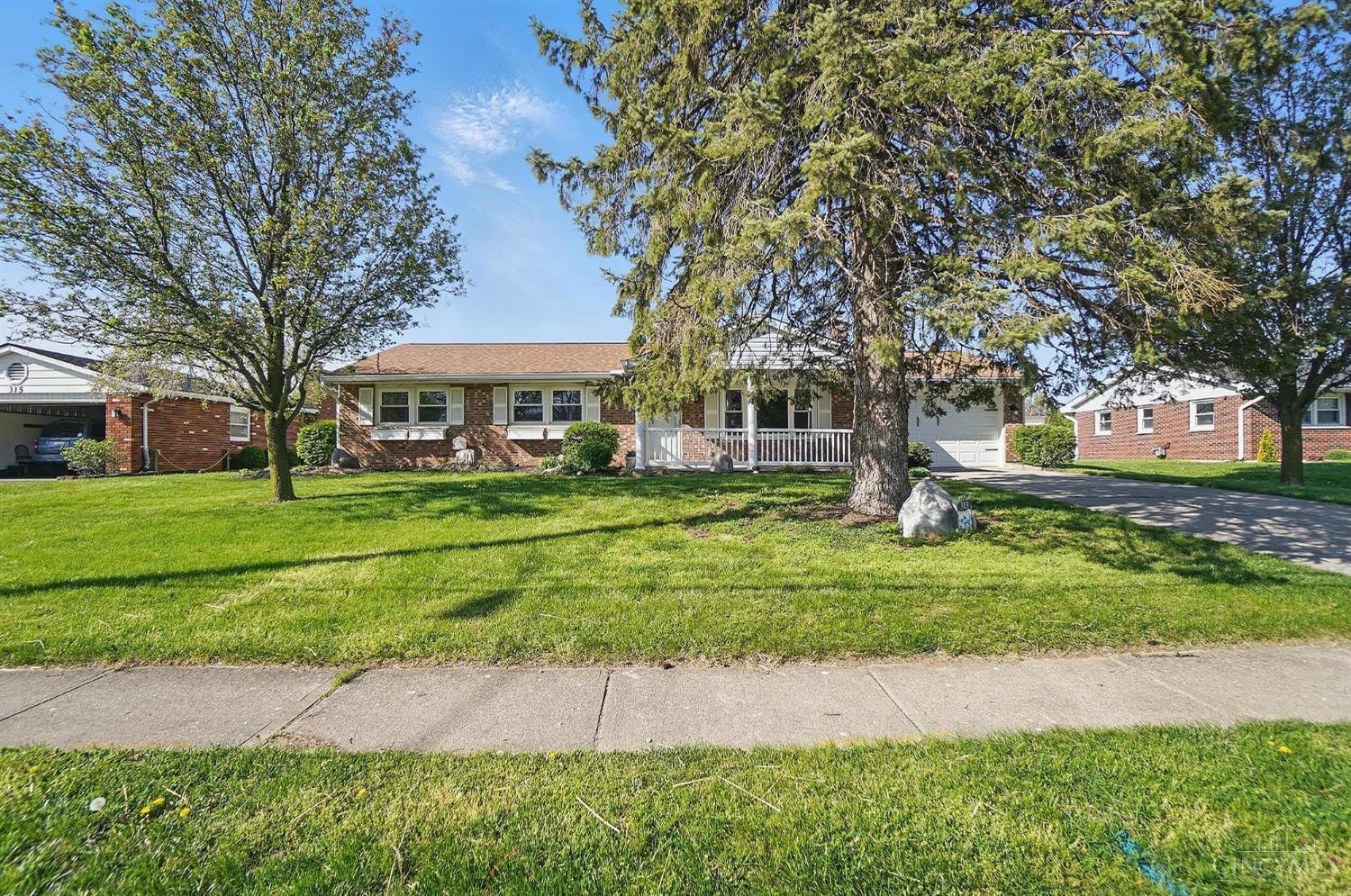 313 E Arlington Drive, Trenton, Ohio image 1
