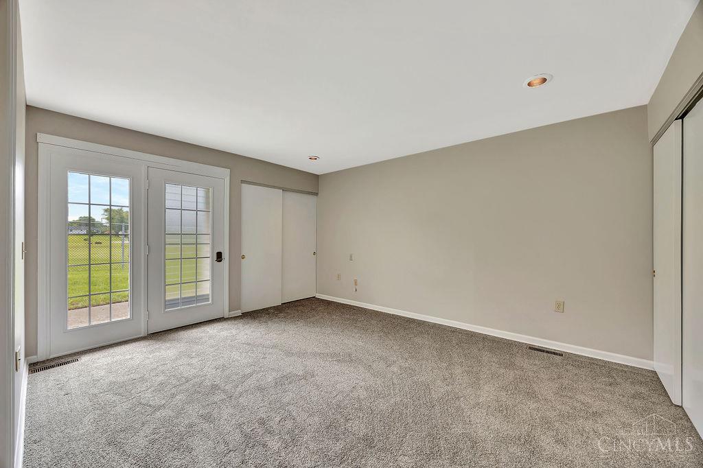 82 Schroder Lane, Hamilton, Ohio image 26