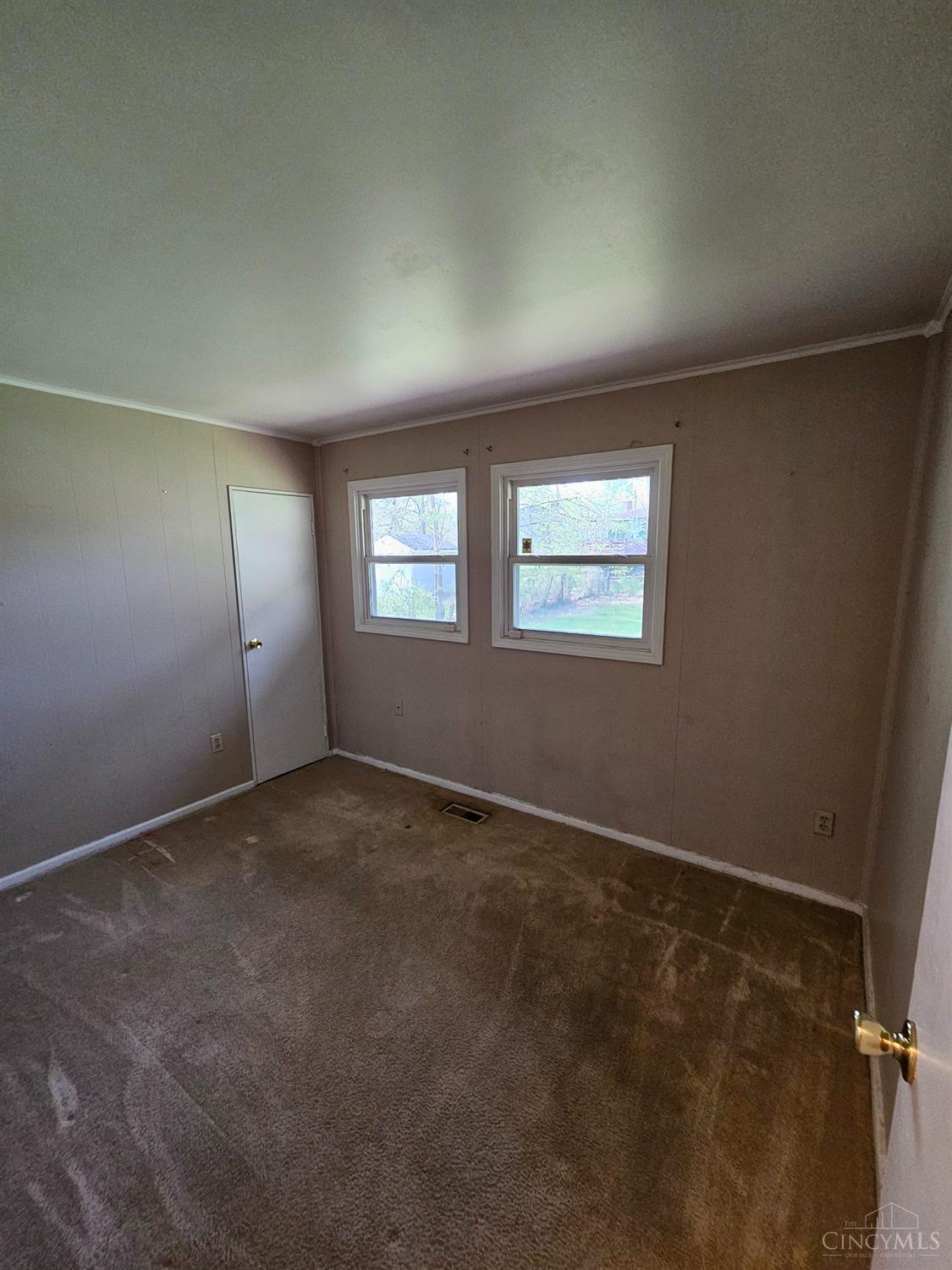 2498 Wenning Road, Colerain Twp, Ohio image 10