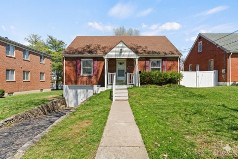 Photo of 7158 Dunn Road, Anderson Township, OH 45230 (MLS # 1892077)