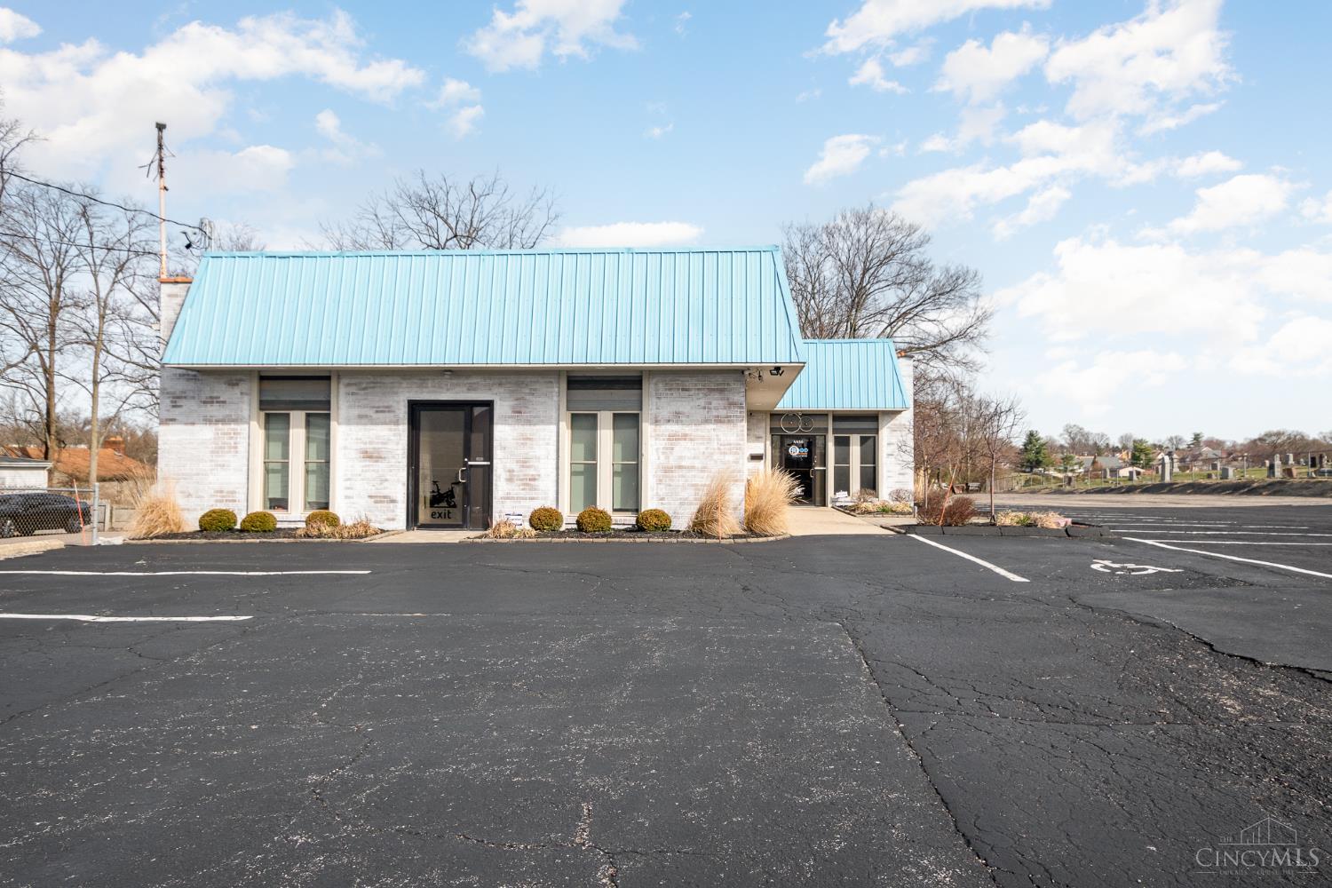 4456 Bridgetown Road