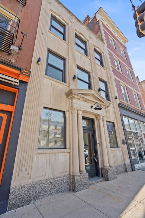 Photo of 1302 Main Street, Cincinnati, OH 45202 (MLS # 1865338)