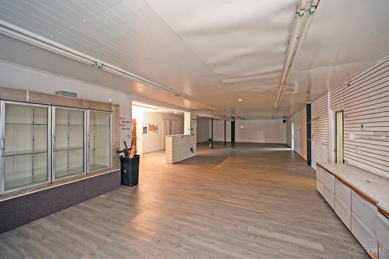 6999 Colerain Avenue