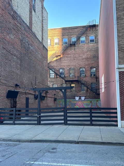 118 W Sixth Street Cincinnati OH 45202