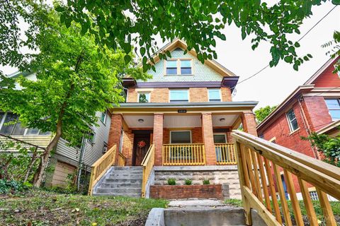 Photo of 2816 Warsaw Avenue, Cincinnati, OH 45205 (MLS # 1854093)