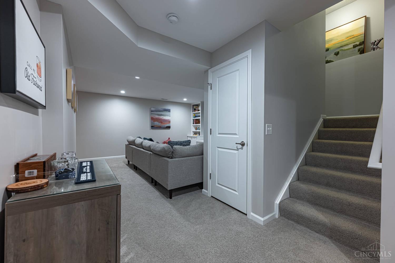 8157 Bushclover Drive, Tipp City, Ohio image 34