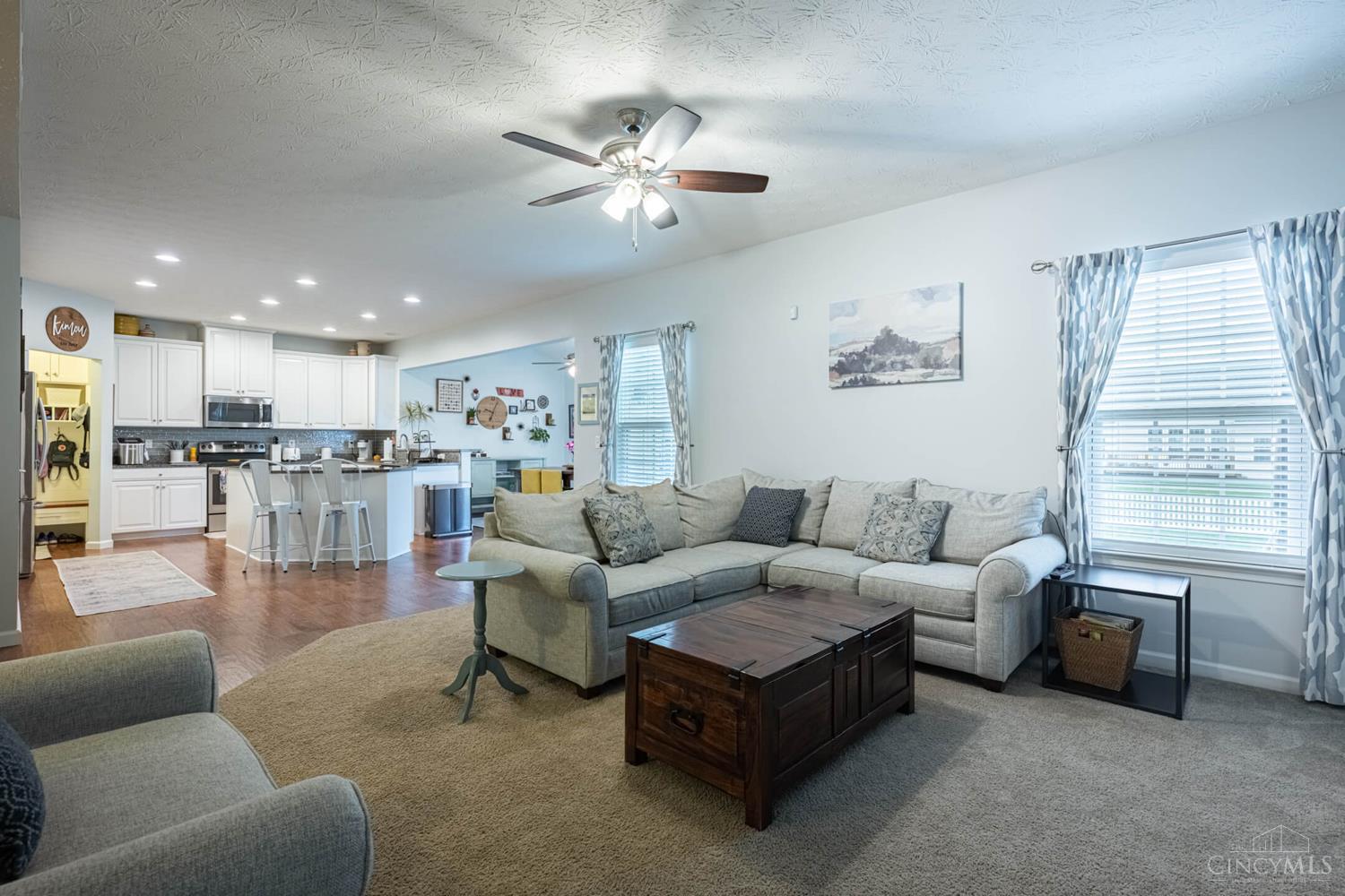 8157 Bushclover Drive, Tipp City, Ohio image 11