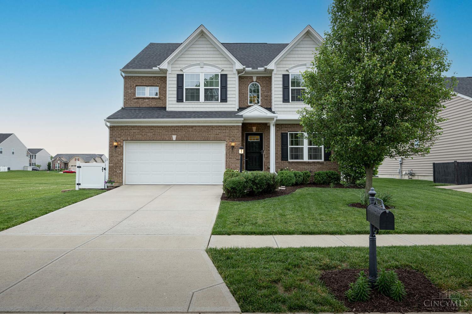 8157 Bushclover Drive, Tipp City, Ohio image 48