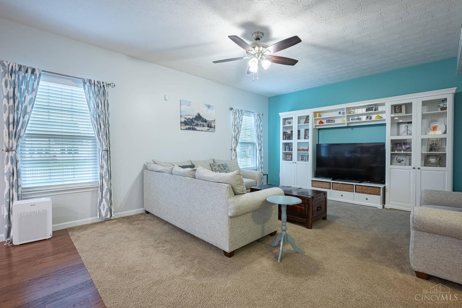 8157 Bushclover Drive, Tipp City, Ohio image 10