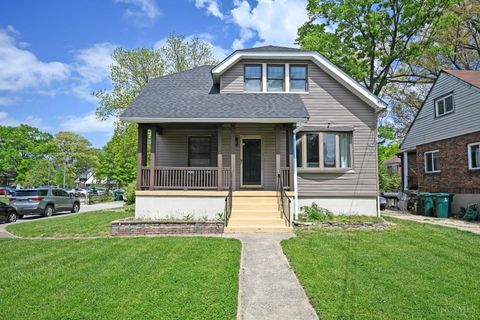 Photo of 1602 Rose Place, Cincinnati, OH 45237 (MLS # 1876548)