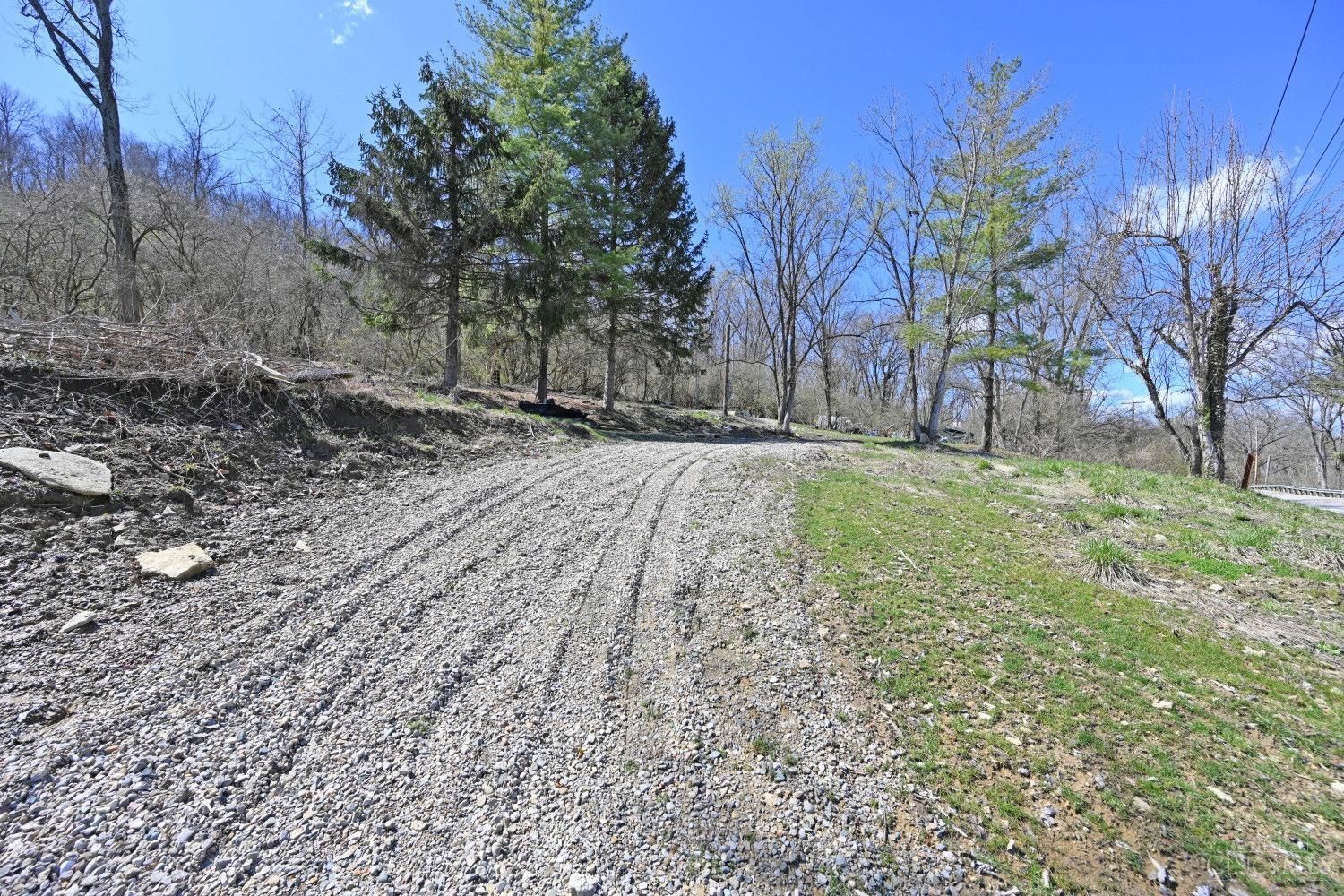 9807 Miamiview Road, Miami Twp, Ohio image 4
