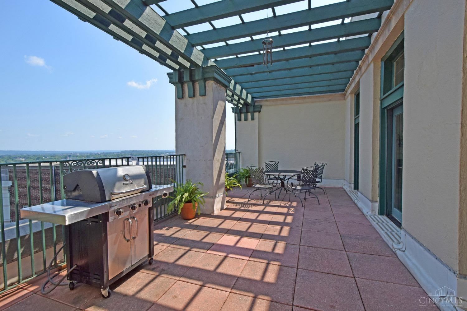 3900 Rose Hill Avenue #901A, Cincinnati, Ohio image 44