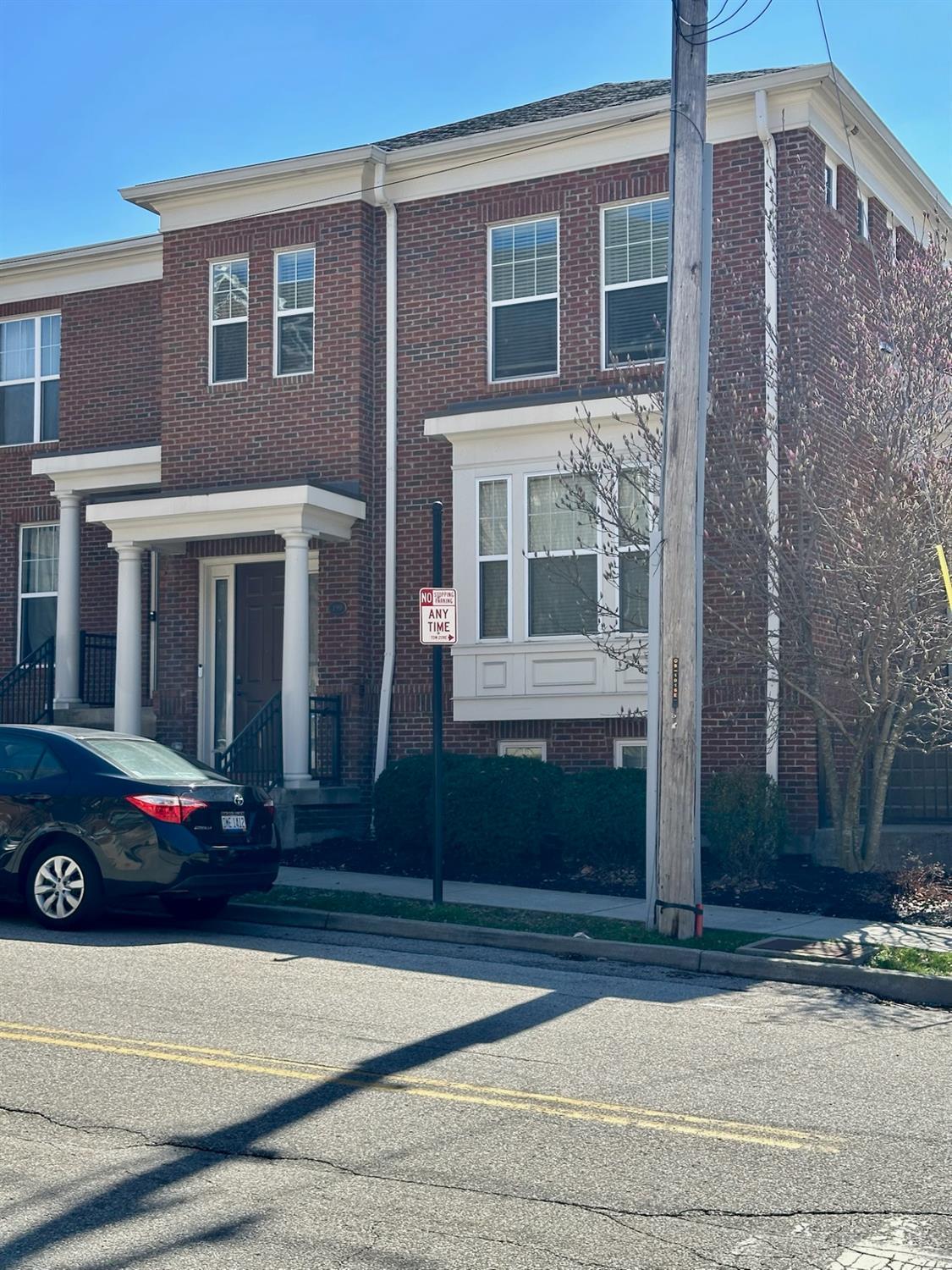 199 E Rochelle Street