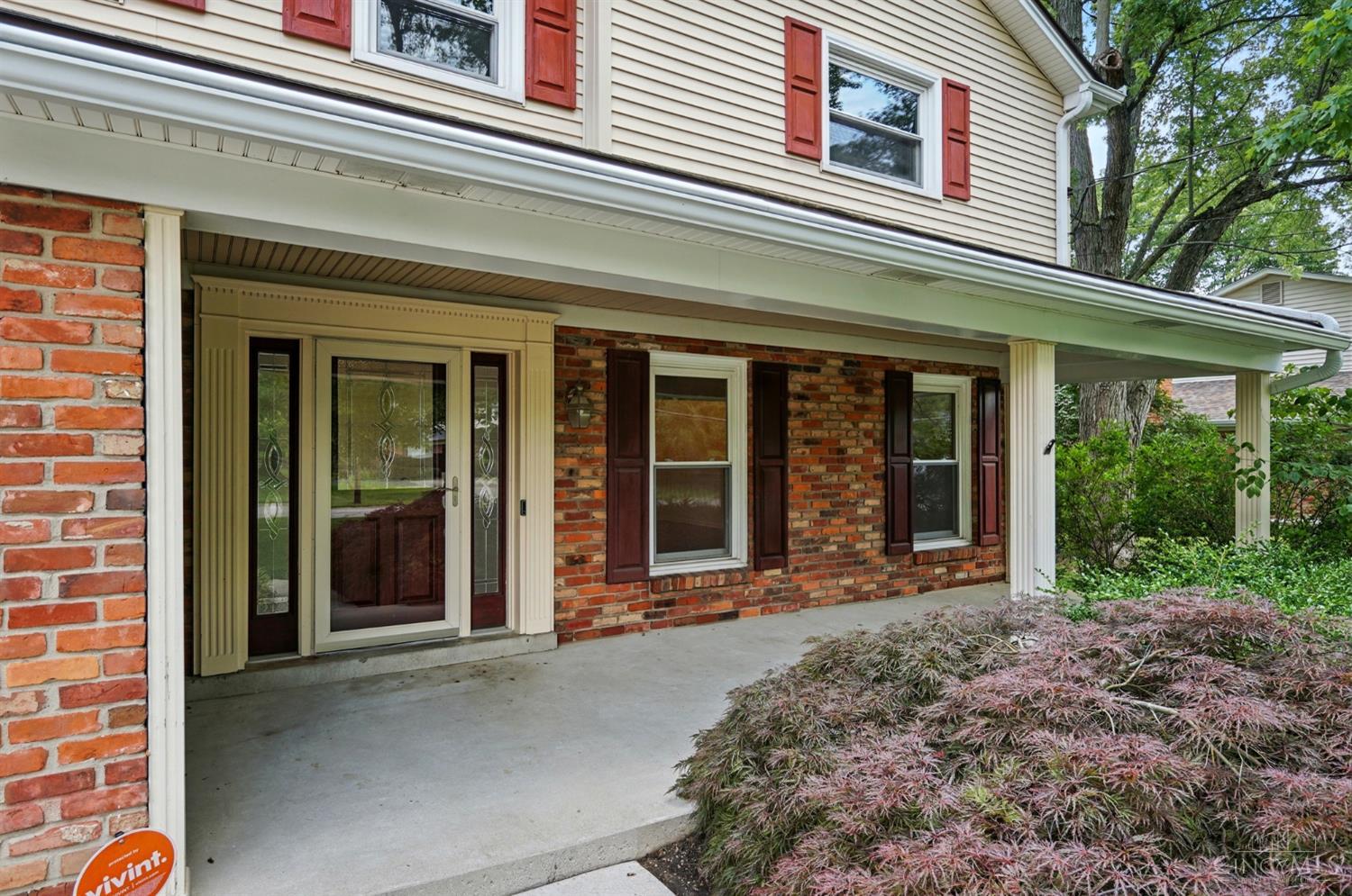 10726 Lanyard Dr, Montgomery, Ohio image 2