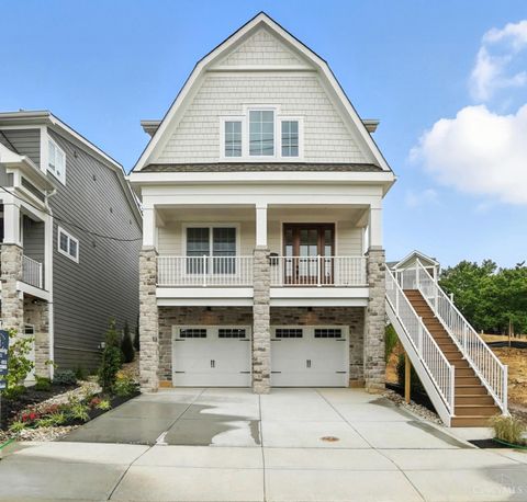 Photo of 7834 Laurel Avenue, Madeira, OH 45243 (MLS # 1851360)