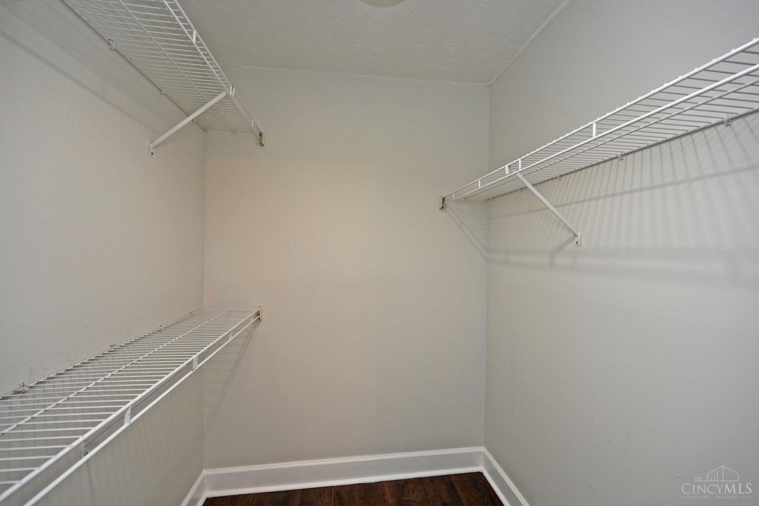 1544 W Galbraith Road #408, North College Hill, Ohio image 18