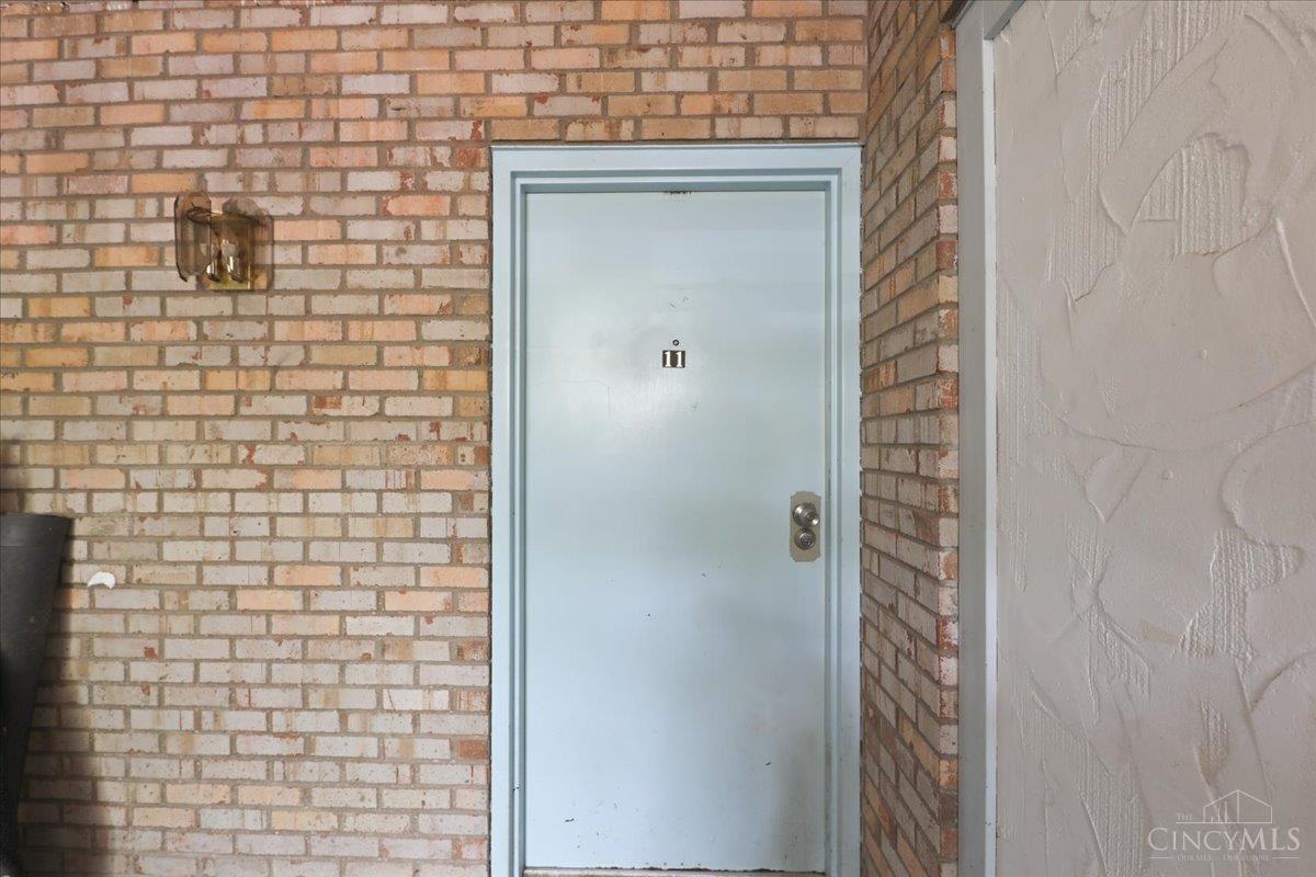 2435 Montana Avenue 11