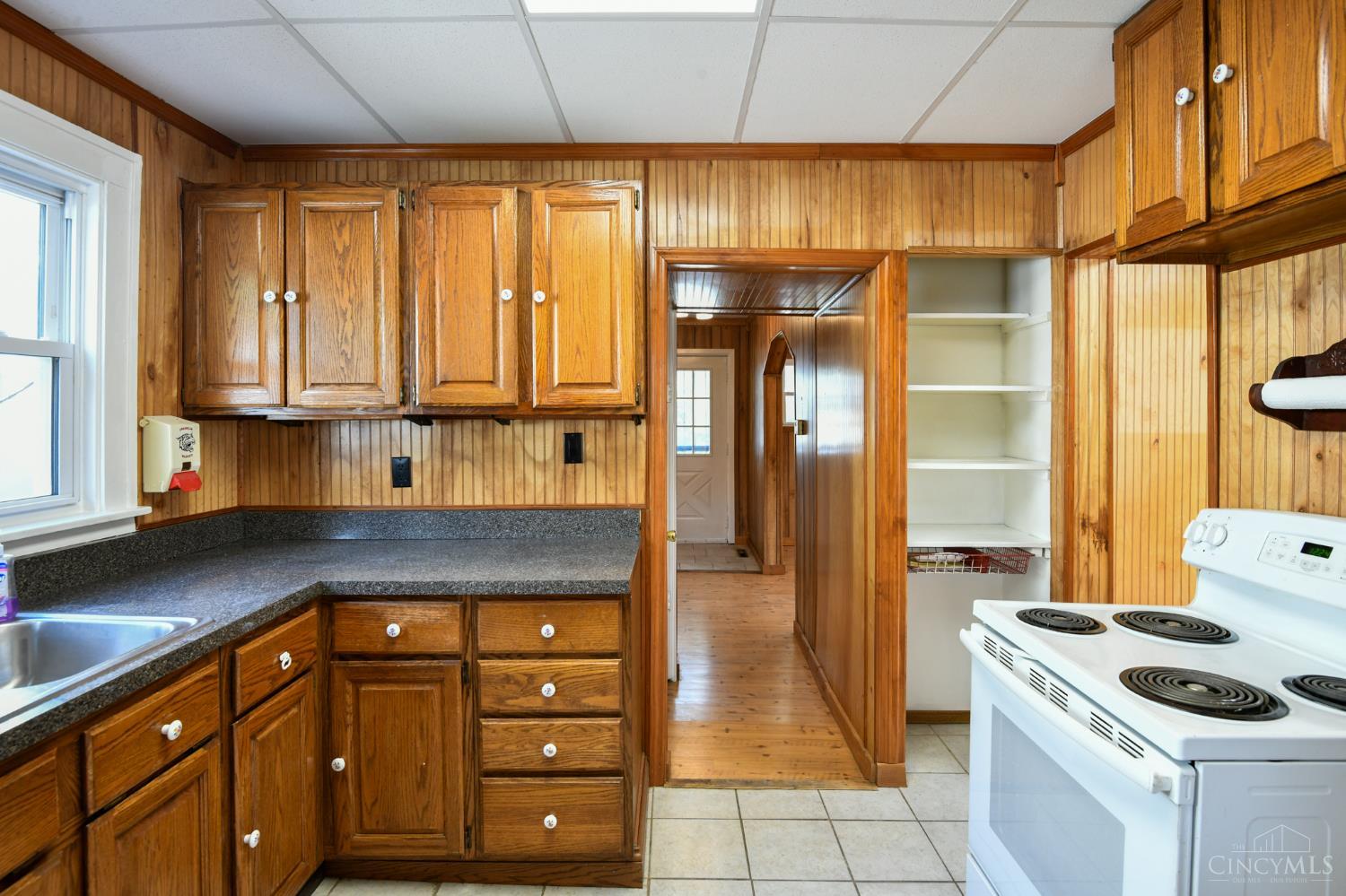 Franklin, Ohio 45005, United States, 3 Bedrooms Bedrooms, ,1 BathroomBathrooms,Residential,Pending,205770