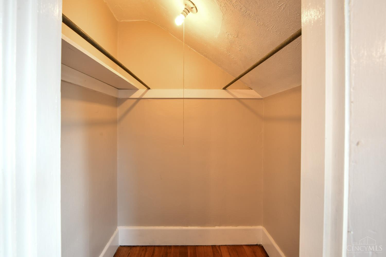 Franklin, Ohio 45005, United States, 3 Bedrooms Bedrooms, ,1 BathroomBathrooms,Residential,Pending,205770